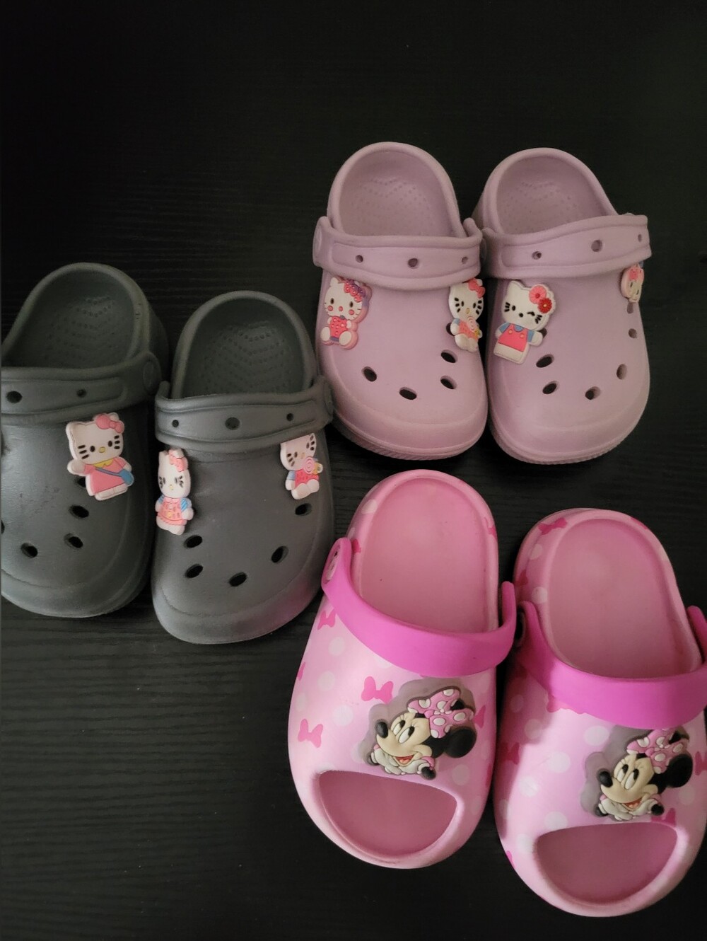 Kids Pink & Gray Slip-On Clogs with Character Charms Size 5c
